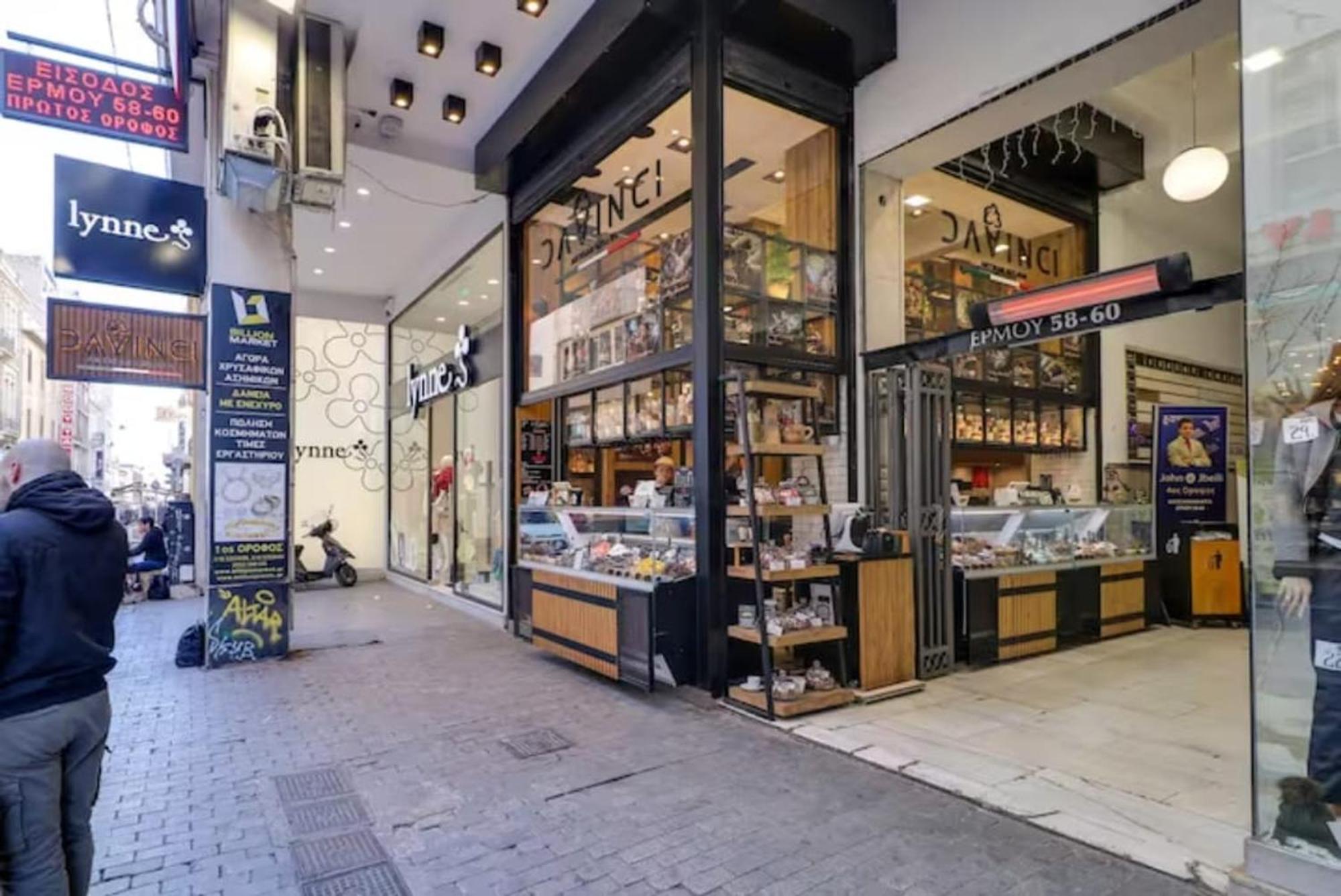 Milos 513 Plaka - Monastiraki By Superhost Hub Атина Екстериор снимка